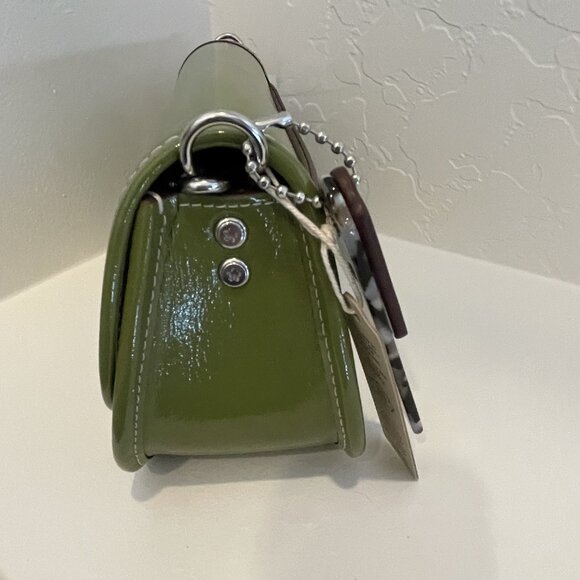 NWT Coach Wavy Dinky Bag Crinkle Patent Leather Olive Coachtopia CQ0… - Picture 12 of 14